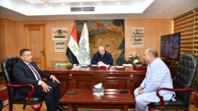 محافظ الفيوم يتابع آليات توريد محصول بنجر السكر لشركة السكر