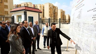 رئيس الوزراء يتفقد مشروعات الإسكان والخدمات بمدينة "حدائق العاصمة"