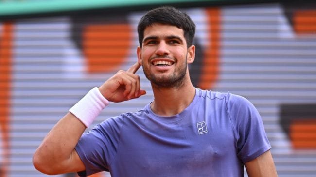 ألكاراز يتجاوز ديميتروف بسهولة.. وديوكوفيتش بصعوبة في إنديان ويلز