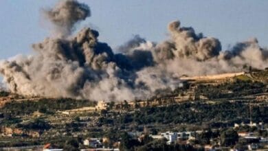 وكالة فارس: أكثر من 20 قتيلاً في هجوم صاروخي على مدينة نجف آباد الإيرانية