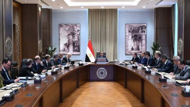 رئيس الوزراء يتابع تداعيات التصعيد العسكري الإقليمي وتأثيره على سلاسل الإمداد العالمية