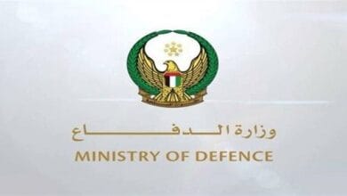 الدفاعات الإماراتية تتصدى لصواريخ ومسيرات