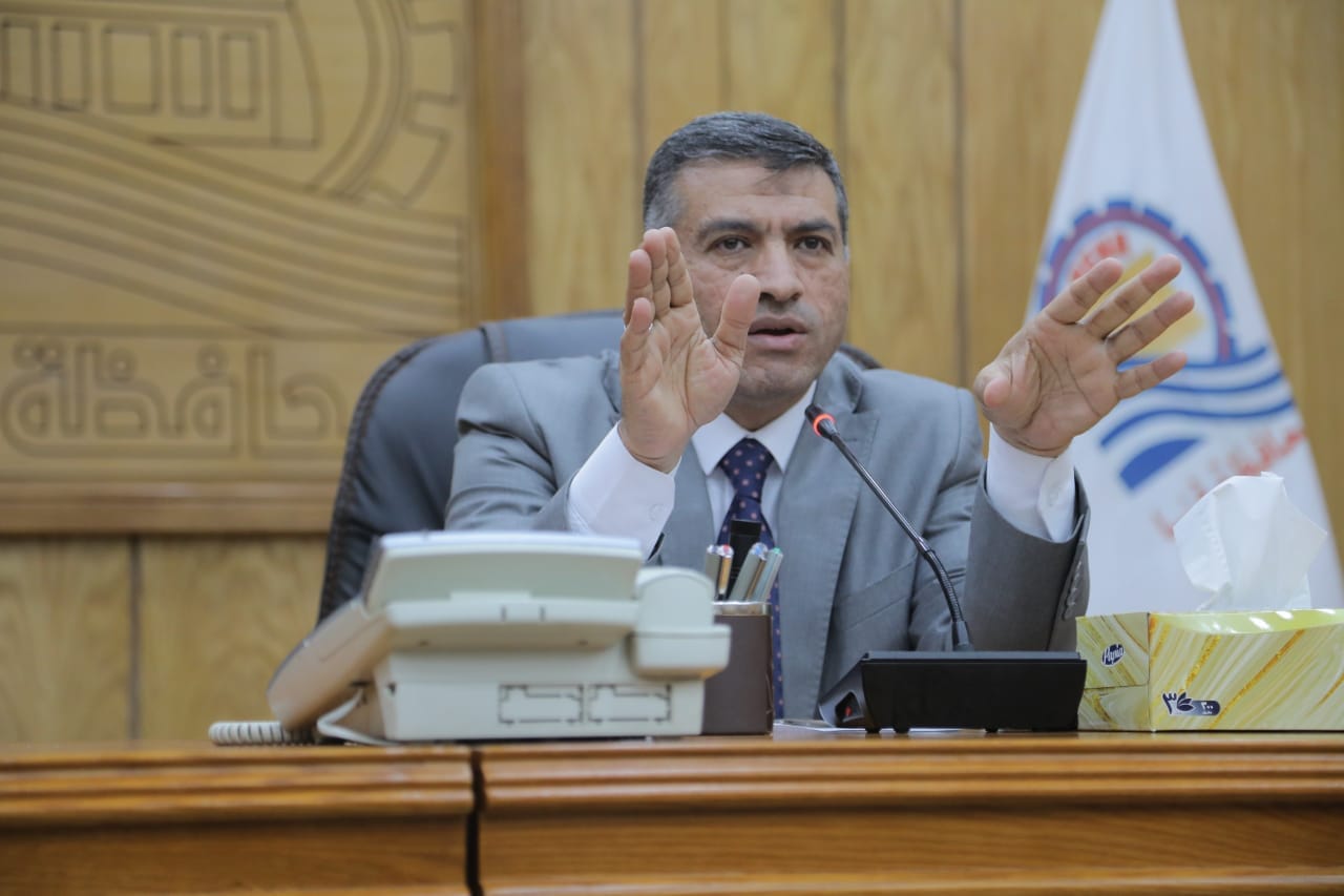 محافظ قنا يعتمد تعريفة الركوب الجديدة للمواصلات عقب تحريك أسعار الوقود