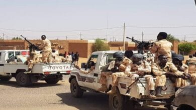 السودانيون يخشون تهميش أزمتهم وسط تصاعد الاهتمام بحرب المنطقة