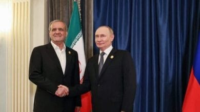 بوتين يؤكد لبشكين دعم روسيا لخفض التصعيد في الشرق الأوسط