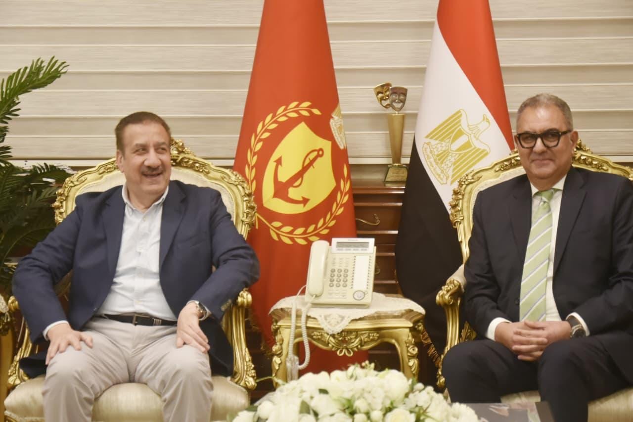 محافظ بورسعيد يطلق خطة لتوثيق التراث وحماية المعالم التاريخية