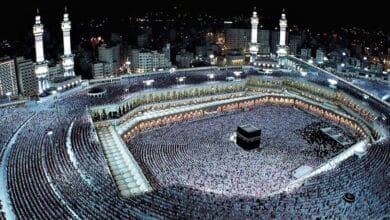 وزارة السياحة تبدأ إصدار تأشيرات الحج السياحي.. إجراءات تسير بانسيابية رغم التطورات الإقليمية