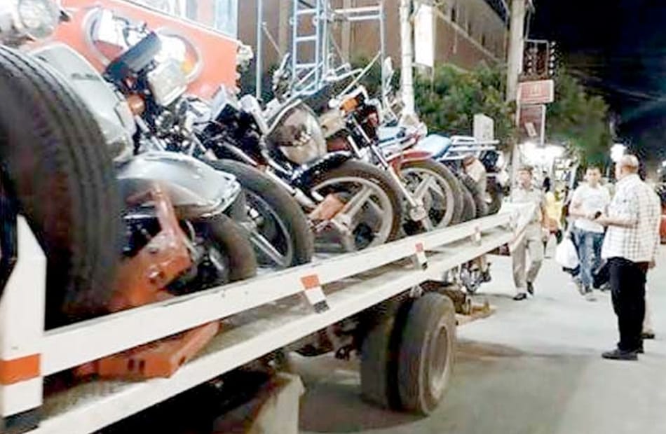 رفع 193 دراجة نارية متروكة من الشوارع خلال 3 أيام