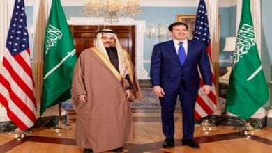 وزيرا خارجية السعودية وأمريكا يبحثان الاعتداءات الإيرانية