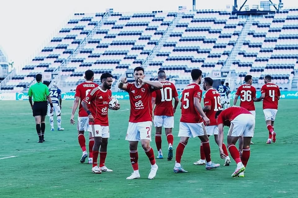 نجوم الأهلي يعقدون جلسات تحفيزية استعدادًا لمواجهة الترجي التونسي