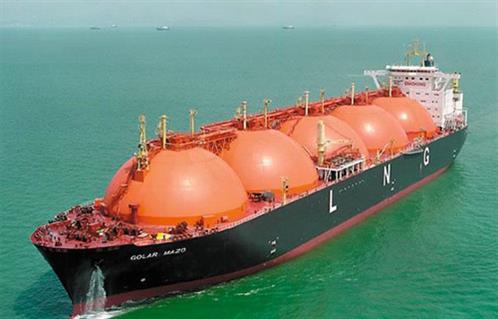 الحرب تدفع صادرات الغاز المسال الكندي لآسيا وسط اضطراب الإمدادات