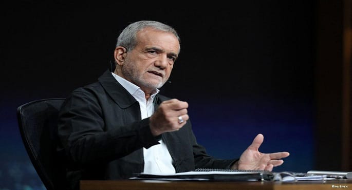 رئيس إيران: إنهاء الحرب يتطلب الاعتراف بحقوقنا المشروعة ودفع تعويضات