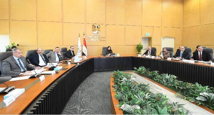 وزيرة الإسكان تترأس اجتماعاً لمجلس إدارة الجهاز القومي لتنظيم الإعلانات على الطرق