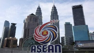 وزراء خارجية آسيان يبحثون تداعيات صراع الشرق الأوسط على إمدادات الطاقة