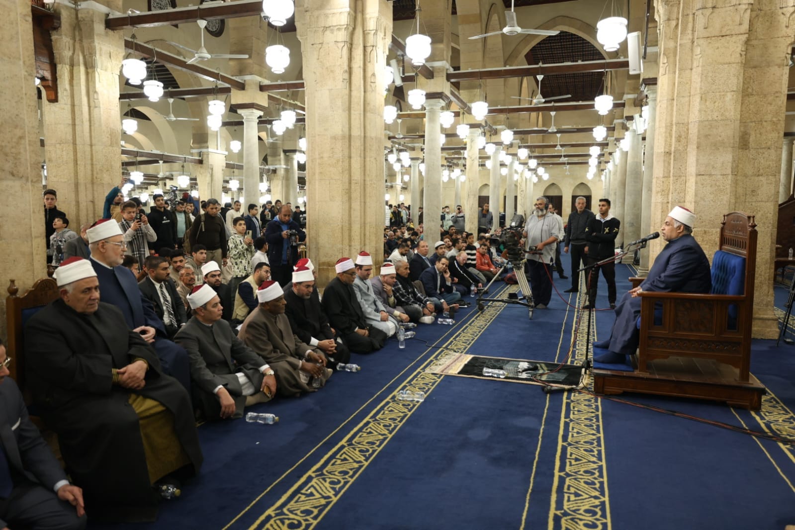 الأزهر يواصل حملة «وعي» لتصحيح المفاهيم المغلوطة حول الإمام أبي حنيفة ومدرسة الرأي