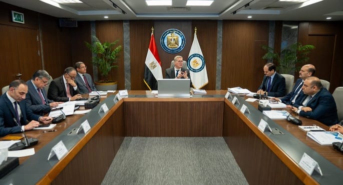 وزير البترول: مزايدة عالمية جديدة للبحث عن الغاز غرب المتوسط العام الجاري