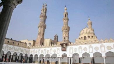 وكيل الأزهر يعزي أسرة طالب أزهري توفي بعد إمامته المصلين في التهجد