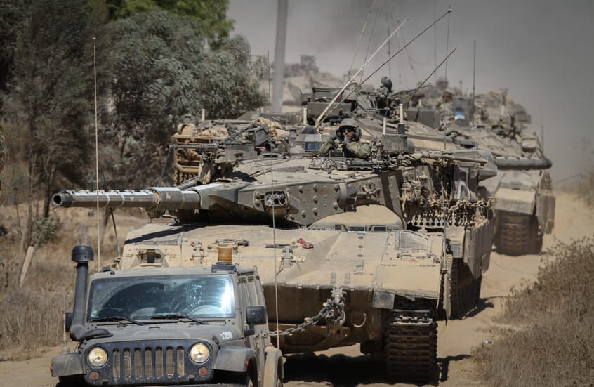 قوات الاحتلال تزيد عملياتها جنوب لبنان وحزب الله يرد