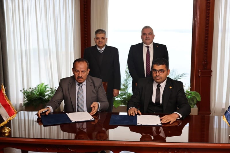 بروتوكول تعاون بين شركة قناة السويس للاستزراع المائي وجهاز الثروة السمكية