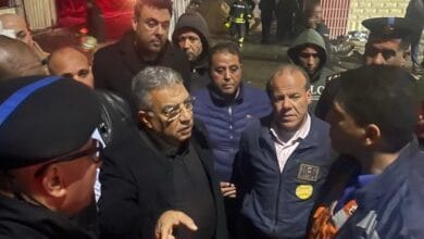 محافظ الدقهلية يتفقد موقع حريق مصنع عقل بطلخا وجهود السيطرة عليه