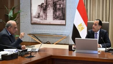 رئيس الوزراء ووزير الكهرباء يبحثان ملفات تطوير الشبكة وتأمين الطاقة