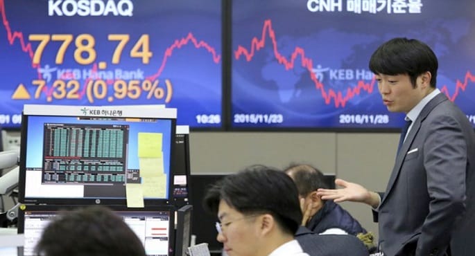 تخارج 15 مليار دولار من الأسواق الآسيوية وسط مخاوف اضطراب إمدادات الطاقة