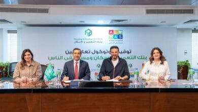 بنك التعمير والإسكان يوقع بروتوكول تعاون مع مستشفى الناس لدعم وحدة إقامة الأطفال
