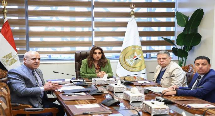 وزيرة التنمية المحلية تتابع مستجدات منظومة التصالح على مخالفات البناء بالمحافظات