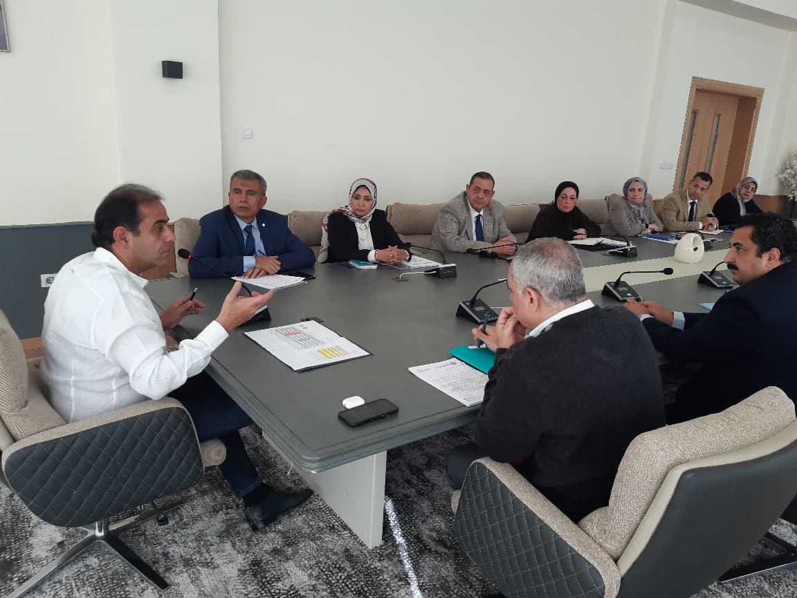 جامعة بورسعيد تعيد هيكلة جهازها الإداري لتعزيز كفاءة الأداء والحصول على شهادات الاعتماد