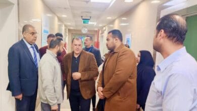 جولة مسائية تفقدية بأقسام مستشفى السلام في بورسعيد