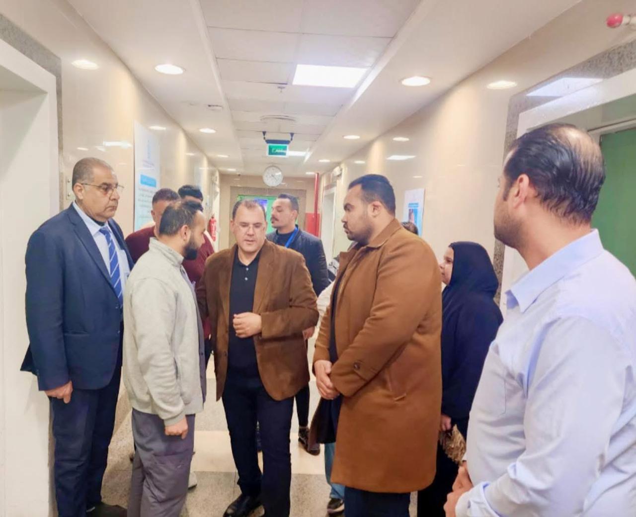 جولة مسائية تفقدية بأقسام مستشفى السلام في بورسعيد