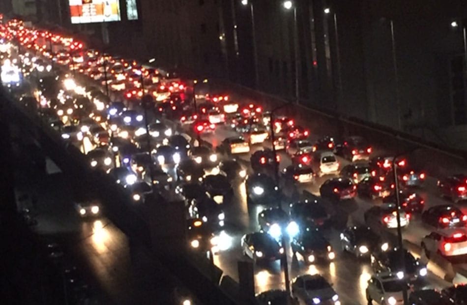 ازدحام مروري بشوارع القاهرة والجيزة خلال ذروة المساء