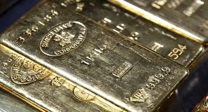 الذهب يرتفع مع تقييم المستثمرين لتداعيات الأوضاع الإقليمية