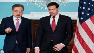 وزيرا خارجية سول وواشنطن يؤكدان أهمية مضيق هرمز للاقتصاد العالمي