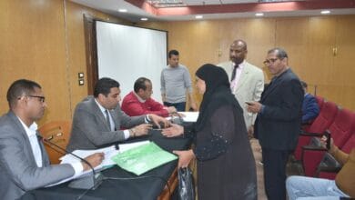 نائب محافظ الأقصر يستعرض طلبات المواطنين في لقاء اليوم المفتوح