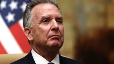 مسؤول أمريكي يقدم إفادة لأعضاء بمجلس الشيوخ حول إيران