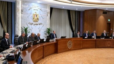 رئيس الوزراء يترأس اجتماع اللجنة المركزية لإدارة الأزمات لمتابعة تداعيات التصعيد العسكري بالمنطقة