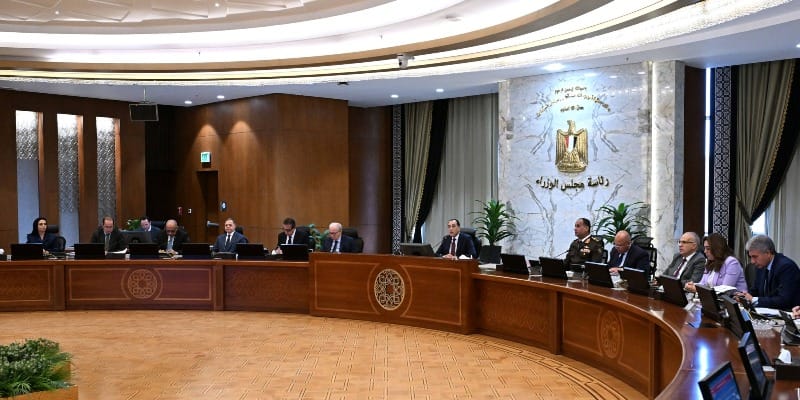 رئيس الوزراء: إرجاء مشروعات كثيفة استهلاك السولار ضمن خطة ترشيد استهلاك الطاقة