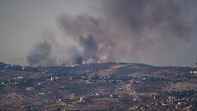 الكيان الصهيوني يكثف غاراته على لبنان.. وينشر صوراً لاستهداف عناصر حزب الله