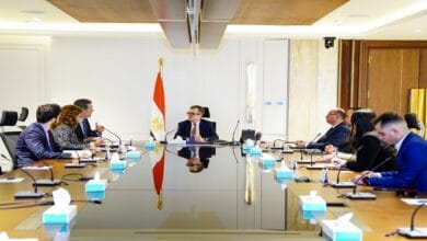 وزير التخطيط يبحث مع البنك الأوروبي دعم استقرار الاقتصاد المصري في ظل التحديات العالمية