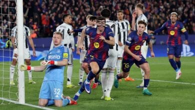 برشلونة يدرس تجديد عقد ليفاندوفسكي براتب مخفض