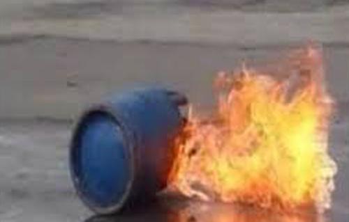 السيطرة على حريق بمول تجاري في دمياط إثر انفجار أنبوبة هيليوم