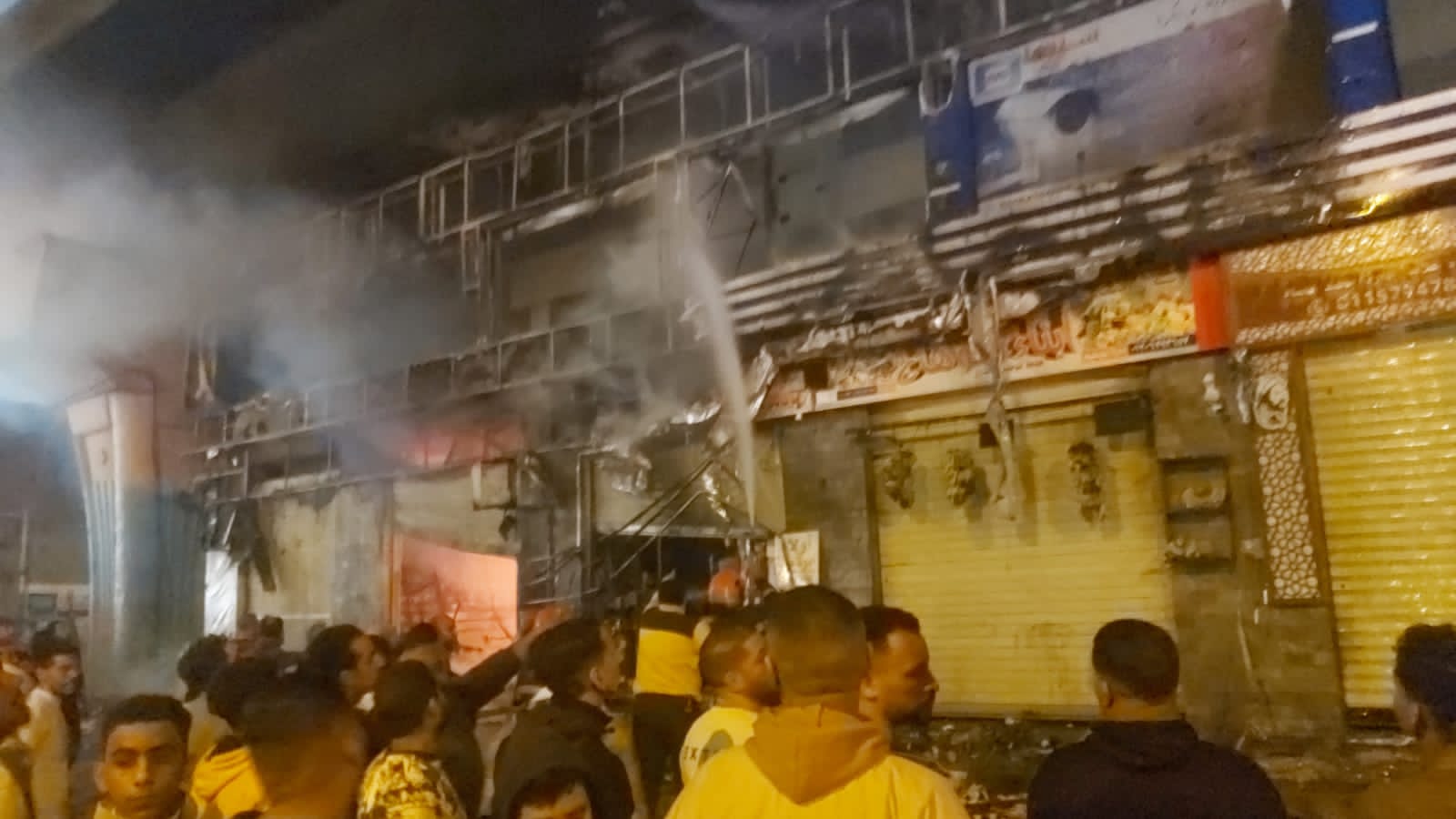 السيطرة على حريق محدود في محال تجارية بالعجمي بالإسكندرية دون إصابات