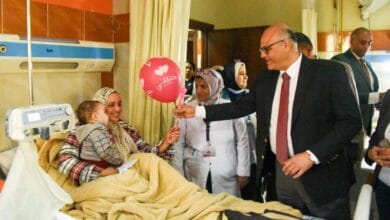 محافظ الإسكندرية يزور مستشفى الأنفوشي للأطفال في أول أيام عيد الفطر