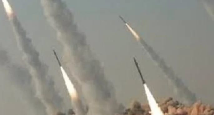 صحيفة الشرق الأوسط تعرض 5 سيناريوهات لإنهاء الحرب في الشرق الأوسط