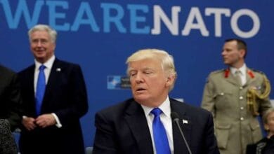 الرئيس الأمريكي ينتقد الناتو لعدم دعمه جهود تأمين مضيق هرمز