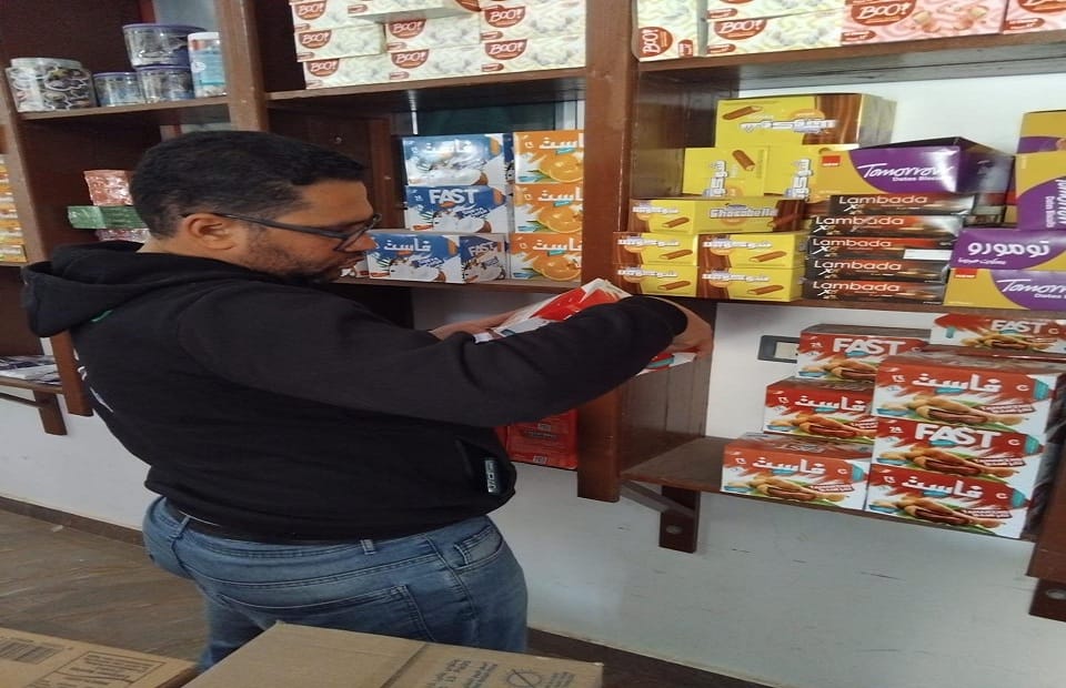 ضبط 3 أطنان سلع فاسدة في أسواق الغربية