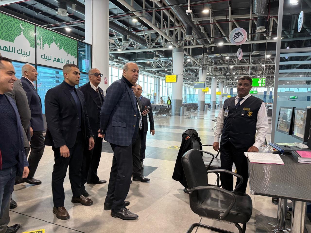 الحفني: خطط طوارئ متكاملة لضمان استيعاب الزيادة المتوقعة في حركة السفر بمطارات الجمهورية
