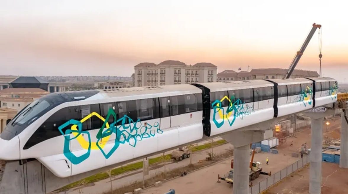 منظومة النقل الحديثة تنقل آلاف المواطنين من العاصمة الجديدة للمحافظات خلال العيد