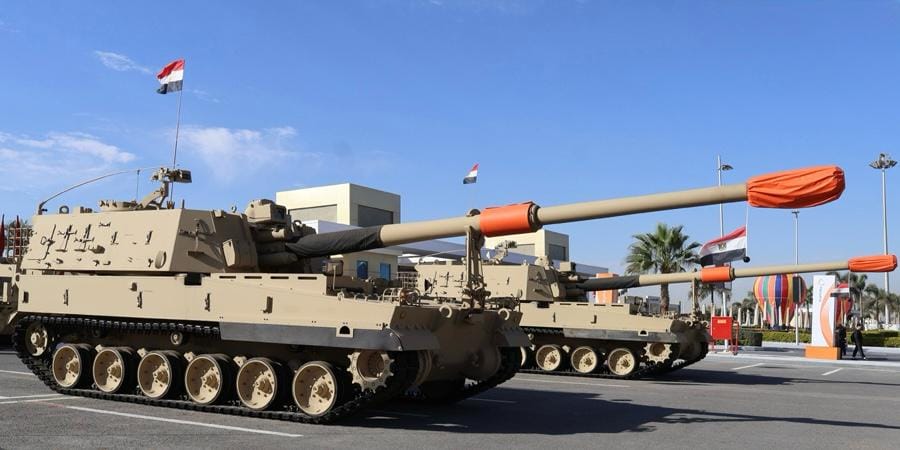مصر تعزز قدراتها الدفاعية بتصنيع المدفع K9A1 EGY ومنظومة "ردع 300"